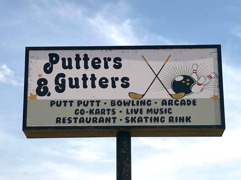 Marble Falls Putters & Gutters grand opening is July 26