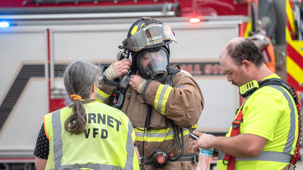 Reagor building fire in Burnet